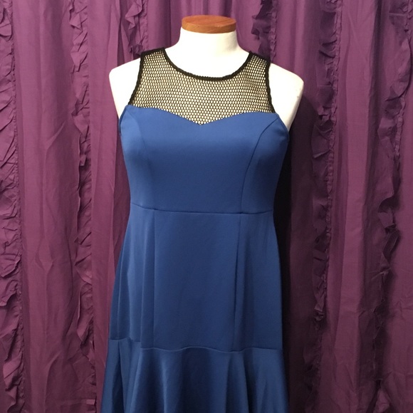 Eloquii Dresses & Skirts - Eloquii Mermaid Trumpet Dress with Fishnet Detail Eloquii Dresses & Skirts - Eloquii Mermaid Trumpet Dress with Fishnet Detail